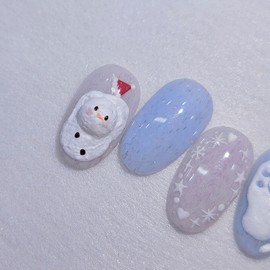 Melting Fluffy Snowman Handmade Nail Tips Winter Snowman Nails - Almond Midi / 멜팅뽀송눈사람 수제네일팁 겨울 눈사람 네일 - 아몬드미디
