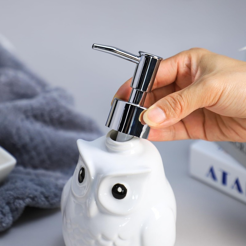 Colias Wing Cute White Owl Shaped Soap Dispenser with Plastic