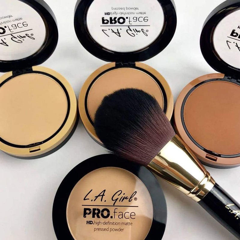 L.A. Girl Pro.Face Matte Pressed Powder, Buff GPP606