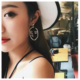 Yheakne Drop Face Earrings Gold Abstract Face Hook Earrings Wire Face Silhouette Earrings Jewelry Art Gifts for Women and Girls Earrings (Gold)
