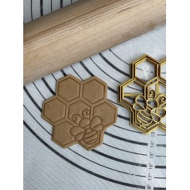 Premium Quality Set of 3 Cookie Cutters and Molds Honey Jar 4", Honey Comb 3.75", Honey Stick 4" Produced by 3D Kitchen Art