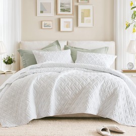 Comfort Spaces Queen Quilt Set Modern Reversible Diamond Coverlet Queen Bedding Set Cozy Quilted Winter Layer, All Season Lightweight Soft Queen Size Quilt, Kienna, Full/Queen White Diamond 3 Piece