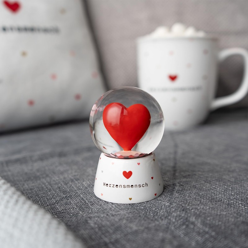 Gruss & CO Dream Globe with Heart Man Motif, Snow