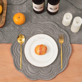 Loom and Mill Quilted Round Table Placemats Set of 6, Natural Fabric Farmhouse Style Dining Table Mats, Double Layer & Washable for Kitchen Dinner Party Holidays All Season(D15, Light Gray)