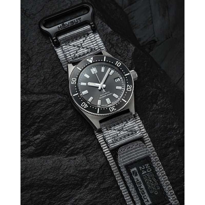 HEMSUT Wide Nylon Hook & Loop Watch Band with Metal