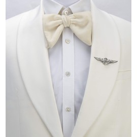 A N KINGPiiN Silver Winged Shield Lapel Pin Badge Gift Party Shirt Collar,Costume Pin Accessories for Men Brooch