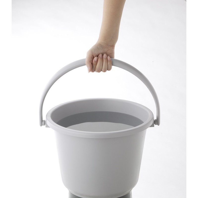 Squirrel Bucket, Berg, Wide Mouth, Round, Light Gray, 2.5 gal