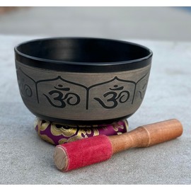 DharmaObjects Tibetan Meditation Hindu OM Singing Bowl Mallet Mat Cushion Set (7 Inches, Om)