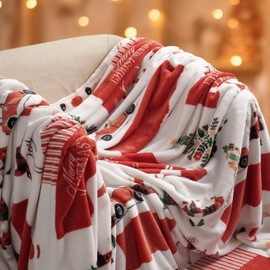 PHF Ultra Soft Fleece Christmas Blanket Single Size 130x150cm, No Shed Luxury Plush Cozy Flannel 280GSM Lightweight Throw Blanket for Bed, Couch, Chair, Sofa Suitable for All Season, Christmas Island
