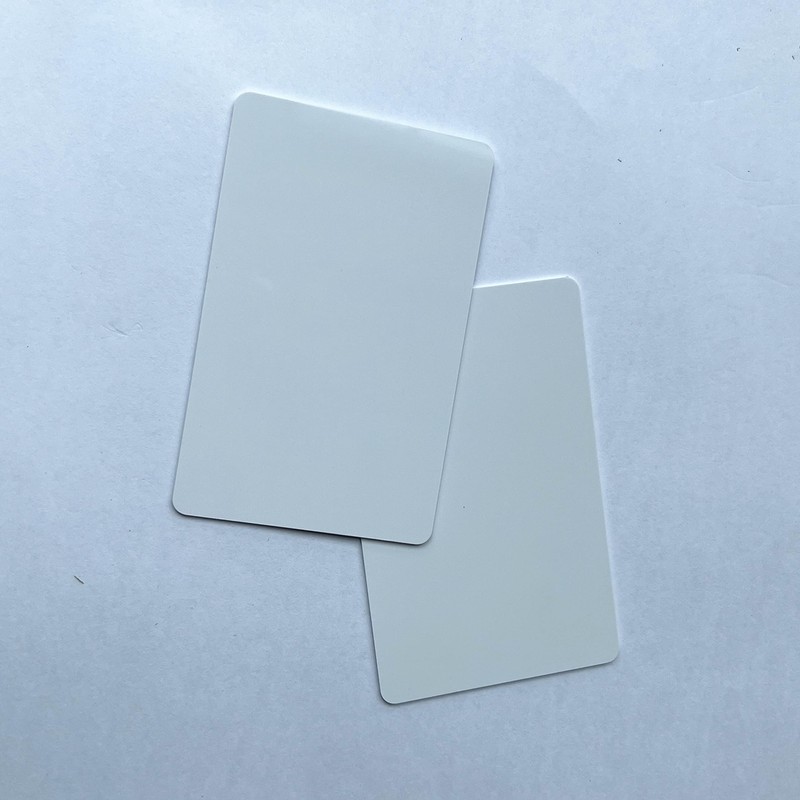 YARONGTECH UHF Card RFID Tracking Alien H3 Chip Long Reading