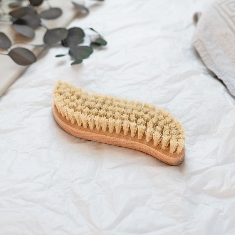 Chinchilla® Beech Wood Scrubbing Brush Made in Germany | High-Quality