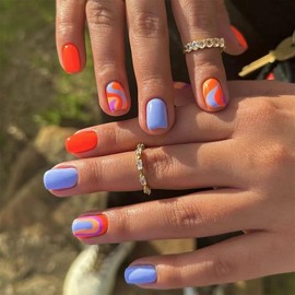 Minimalist Press on Nails Short Square Petite Fake Nails Blue Orange Full Cover Colorful Swirl False Nails with Designs Glossy Glue on Nails Summer Acrylic Nails Artificial Nails for Women Girls 24Pcs