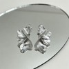 Enrwin Chunky Statement Sectored Flower Leaf Shell Angel Wing Clip
