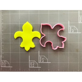 Fleur-De-Lis Cookie Cutter (3")