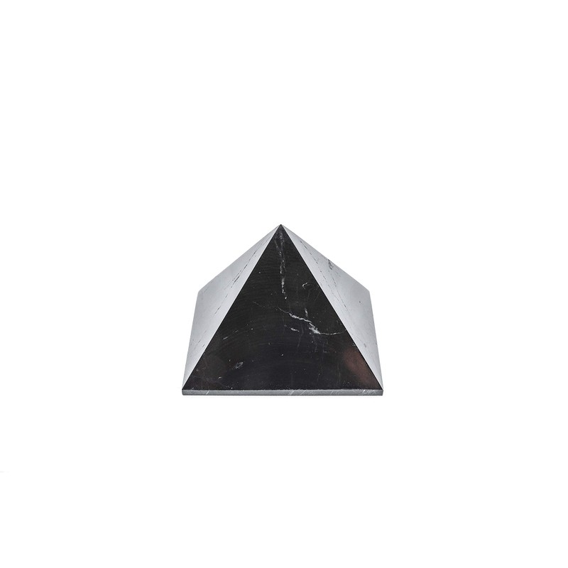 KASHU Edelstein Schungit direkt aus Karelien: Pyramide 8 cm Poliert