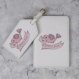 Azeeda 'Happy Post' Passport Cover & Luggage Tag Travel Set (PA00024950)