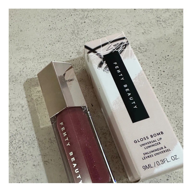 Fenty Gloss Labial Bomb Universal Lip Luminizer Brillo Acabado Brillante