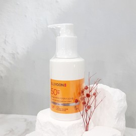 Illiyoon Hypoallergenic Easy Wash Sun Cream 150ml (SPF50+) Set / 일리윤 저자극 이지워시 선크림 150ml(SPF50+) 세트