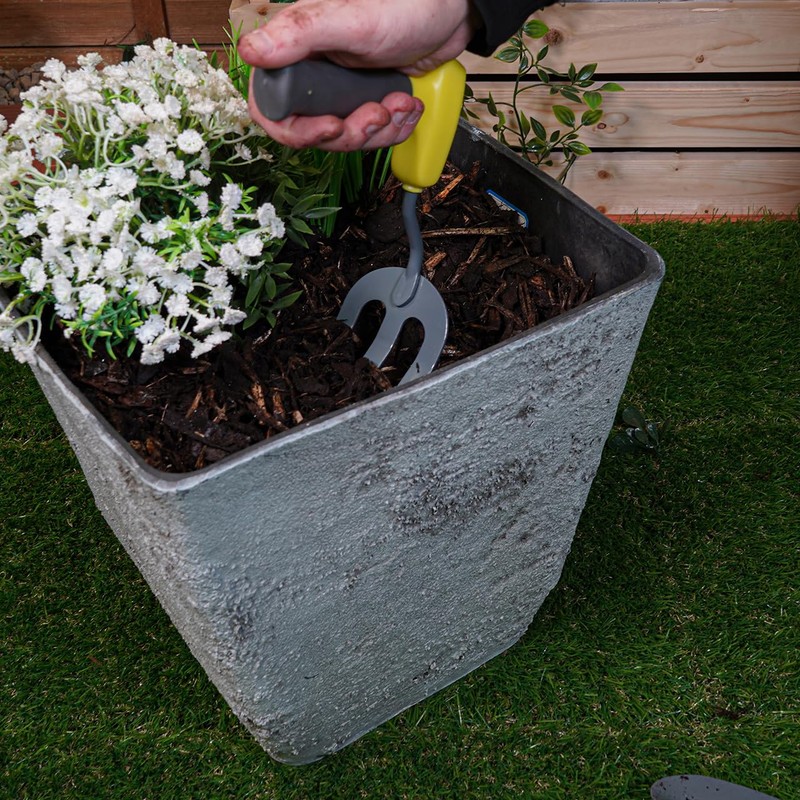3 Piece Ergonomic Handled Gardening Set – Grey & Yellow
