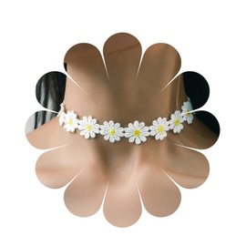 Andelaisi Boho White Lace Choker Necklace Vintage Daisy Flower Velvet Necklace White Daisy Lace Collar Necklace Daisy Velvet Ribbon Necklace Jewelry for Women