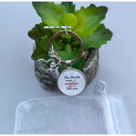 MKISHINE 3D Keyring for Birthday Graduation Christmas Inspirational Gift Nurse Keyring with Syringe, Hat and Stethoscope, Silvery