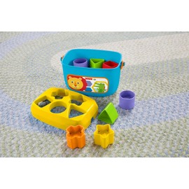 Fisher-Price Juguete para Bebés Primeros Bloques del Bebé con Cubo Clasificador de Formas para Niños de 6 Meses en Adelante