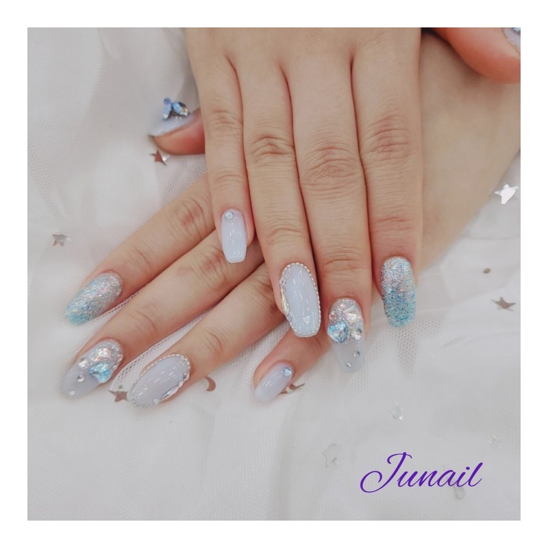 ❣️ Blue Sapphire Shimmer Handmade Nail Tips ✨ - Long