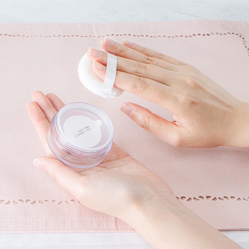 Natural Cosmetics Laboratory Powder Container with Puff, Powder Case, Powder