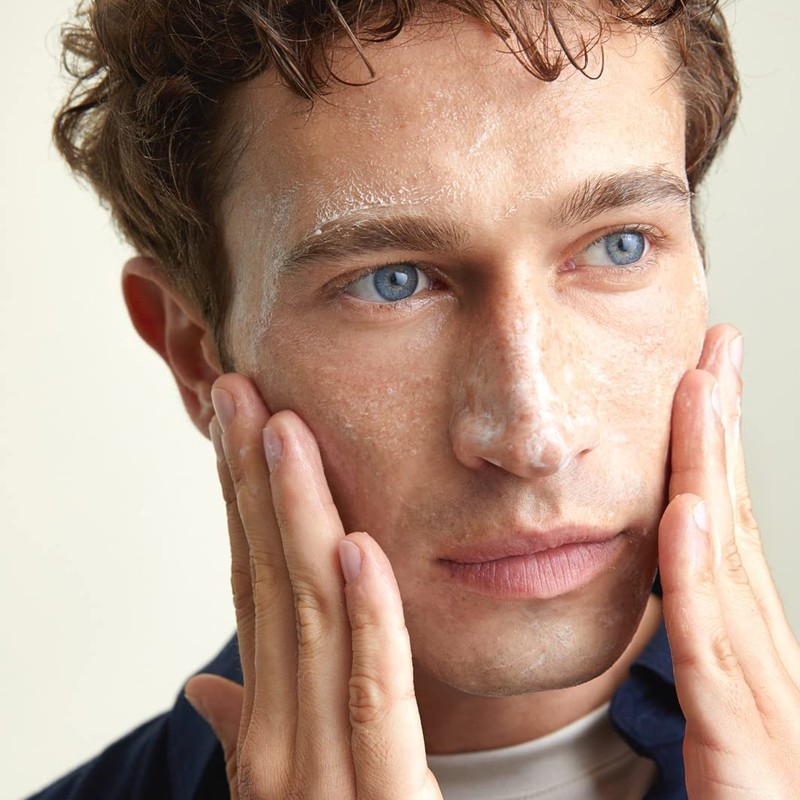 NIVEA MEN Sensitive Pro Menmalist Wash Gel (200ml), Face and