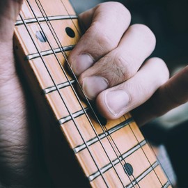 kwmobile Steel Guitar Strings 6 String Set for Acoustic and Western Guitars with Lettering 6x Steel Strings Acoustic Western Guitar