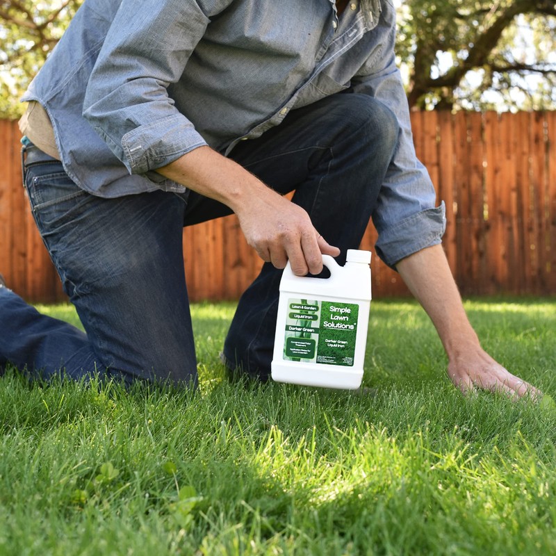 Simple Lawn Solutions - Liquid Iron Fertilizer Darker Green -