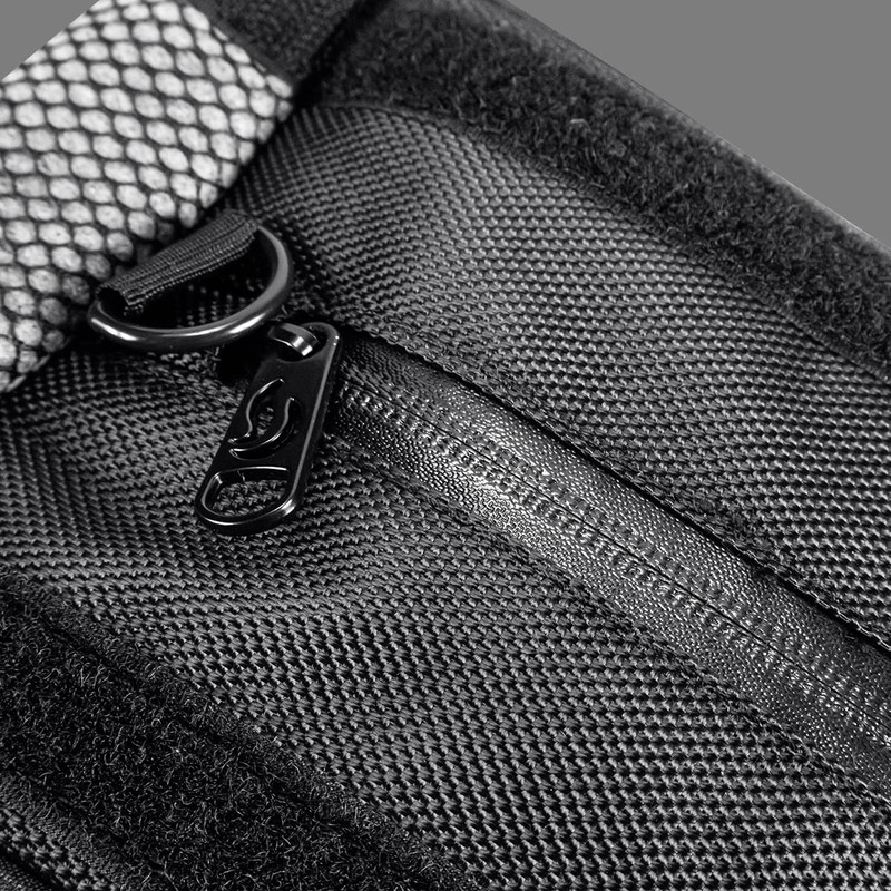 Skunk Travel Pro Smell Proof Case Large 10" (Black)