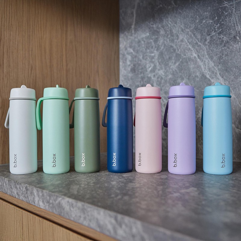 b.box [24.2 fl oz (690 ml) Insulated Flip Top Bottle]
