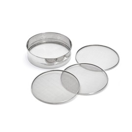 De Buyer - Edelstahlsieb mit 4 auswechselbaren Siebeinsätzen (3mm/ 2mm/ 1mm/ 0,5mm Durchmesser) - 4605.21