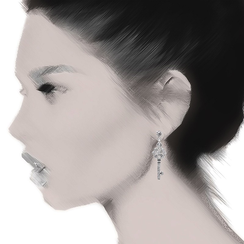 Spinningdaisy Dangling Rectangle Diamond Key Earrings