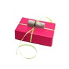 Wrapping thumb - wrapping gifts and tying knots made easy!
