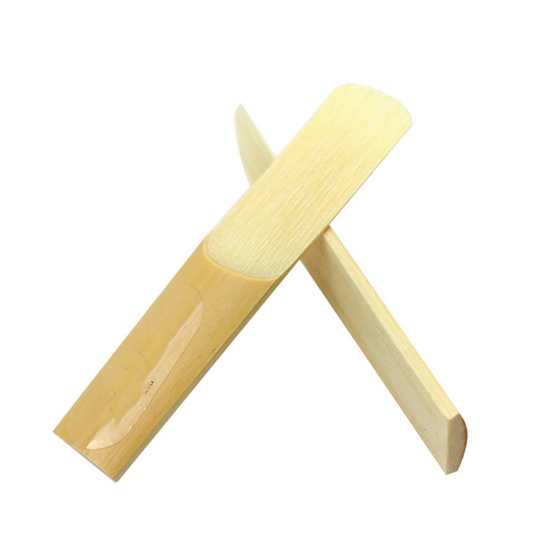 LADE 10Pcs Bamboo Reeds Strength 2.5 for Alto bE Sax