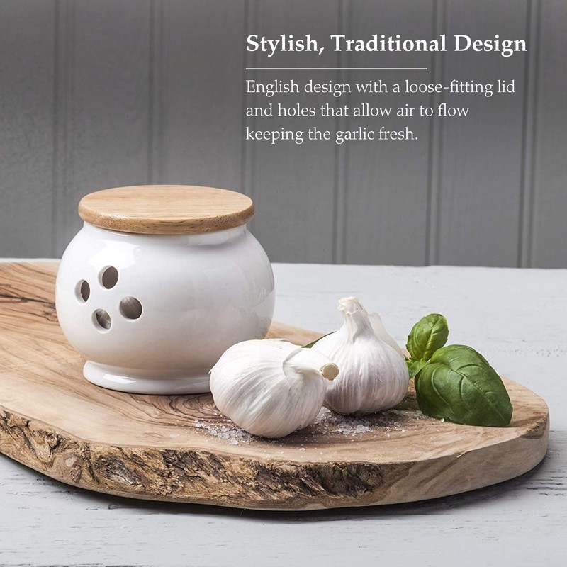 WM Bartleet & Sons 1750 Traditional Garlic Pot with Wooden