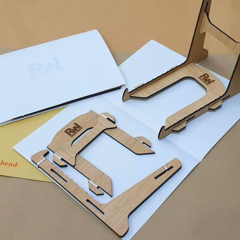 Vinyl Record Storage and Display Stand for 25-40 Records, Oak