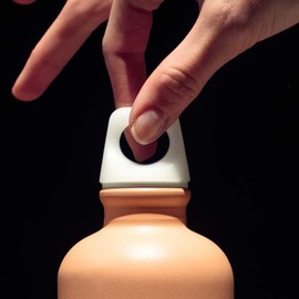 SIGG Screw Top White Screw Cap (One Size), Spare Cap for SIGG Water Bottle with Narrow Opening or WMB Adaptor, Leak-Proof Bottle Lid