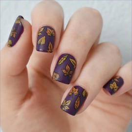 Fall Press on Nails Thanksgiving Short Square Fake Nails with Designs Maple Leaf Purple Glue on Nails 24 Pcs Reusable Acrylic Nail for Women WYFHDT