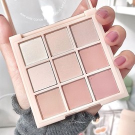 Okerker 9 Colors Pink Eyeshadow Palette, Matte Nude Neutral Orange Blendable Shades, Shimmer Daily Bright Makeup