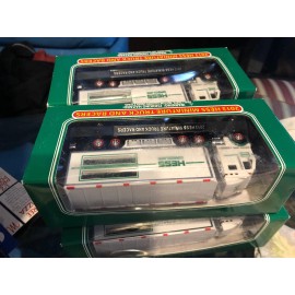 Hess 2013 Mini MINIATURE  TRACTOR TRAILER TRUCK TRANSPORT AND RACERS NEW