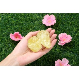 GUJOXILA Citrine Large Crystals Rough Stone Set of 2 Natural Stone Citrine Stone Real Natural Crystal Premium Water Stones Energy Stones Reiki Decor Esoteric Gifts 4.5-5.5cm