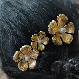 3 Pack Vintage Gold Hair Side Combs for Women Decorative, Flower Pearl Metal Hair Comb Tooth Clip with Teeth Grip Bridal Hair Piece Pins for Wedding Accessories