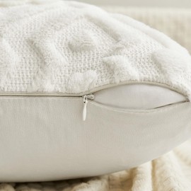 MIULEE Set of 2 Christmas Wool Cushion Covers, Soft Decorative Cushion, Plush Cushion Cover, Boho Decorative Cushion, Sofa, Aesthetic, Geometric Sofa Cushion, Decorative Cushion Cover for Bedroom,