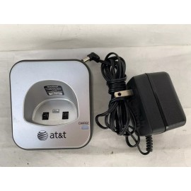 AT&T SB67108 4 Line CHARGING CRADLE WITH POWER SUPPLY FOR SB67118, SB67148