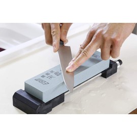 EBM 荒砥 Stone (# 220), Holds Size (Small)