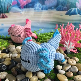 Kitcroet Crochet Kit Beginner-Friendly Axolotl Crochet Kit with Step-by-Step Video Tutorials, Amigurumi Crocheting Kit, 1 Pack Blue Axolotl