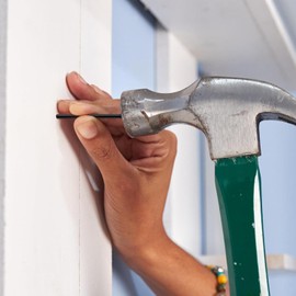 Steel Nails Pack of 250 Galvanised Nails 30 mm for Concrete, Wood, Brick Universal Indoor Outdoor Black